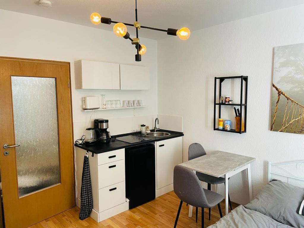 Appartement Emilie Гера Екстериор снимка